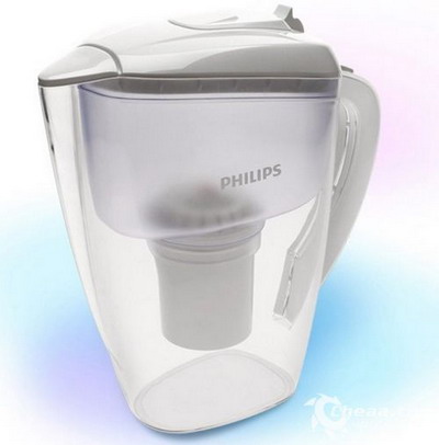 飞利浦净水壶WP2806外观图 飞利浦净水壶WP2806外观图